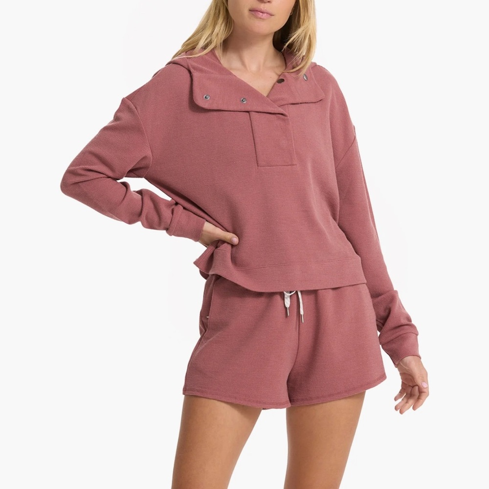 Vuori Bayview thermal hoodie size Large new with tags